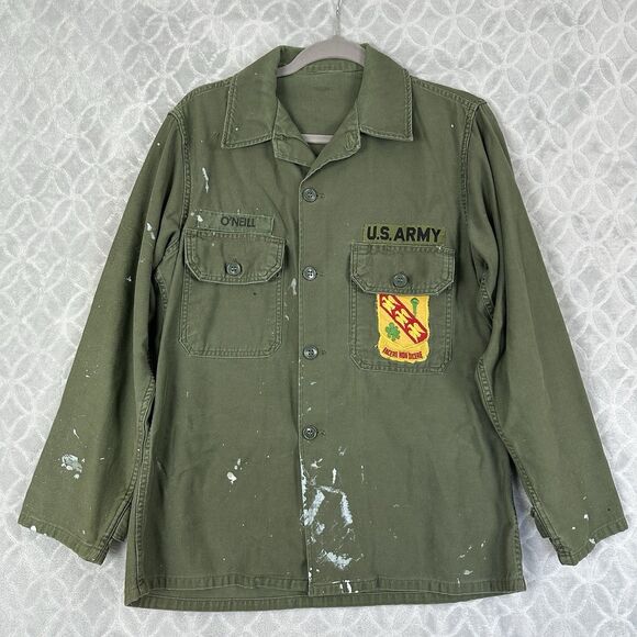 Vietnam War US Army Field Shirt OG-107 Named Armored Cavalry Unit Crest Patches - Picture 1 of 15